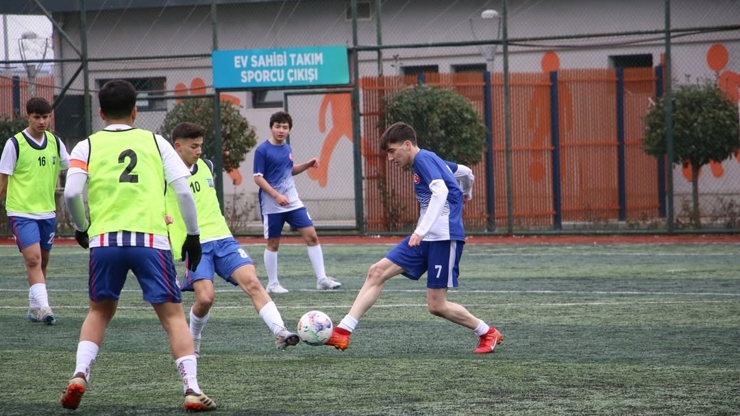Başakşehir Gençlik Oyunları Futbol Şampiyonası