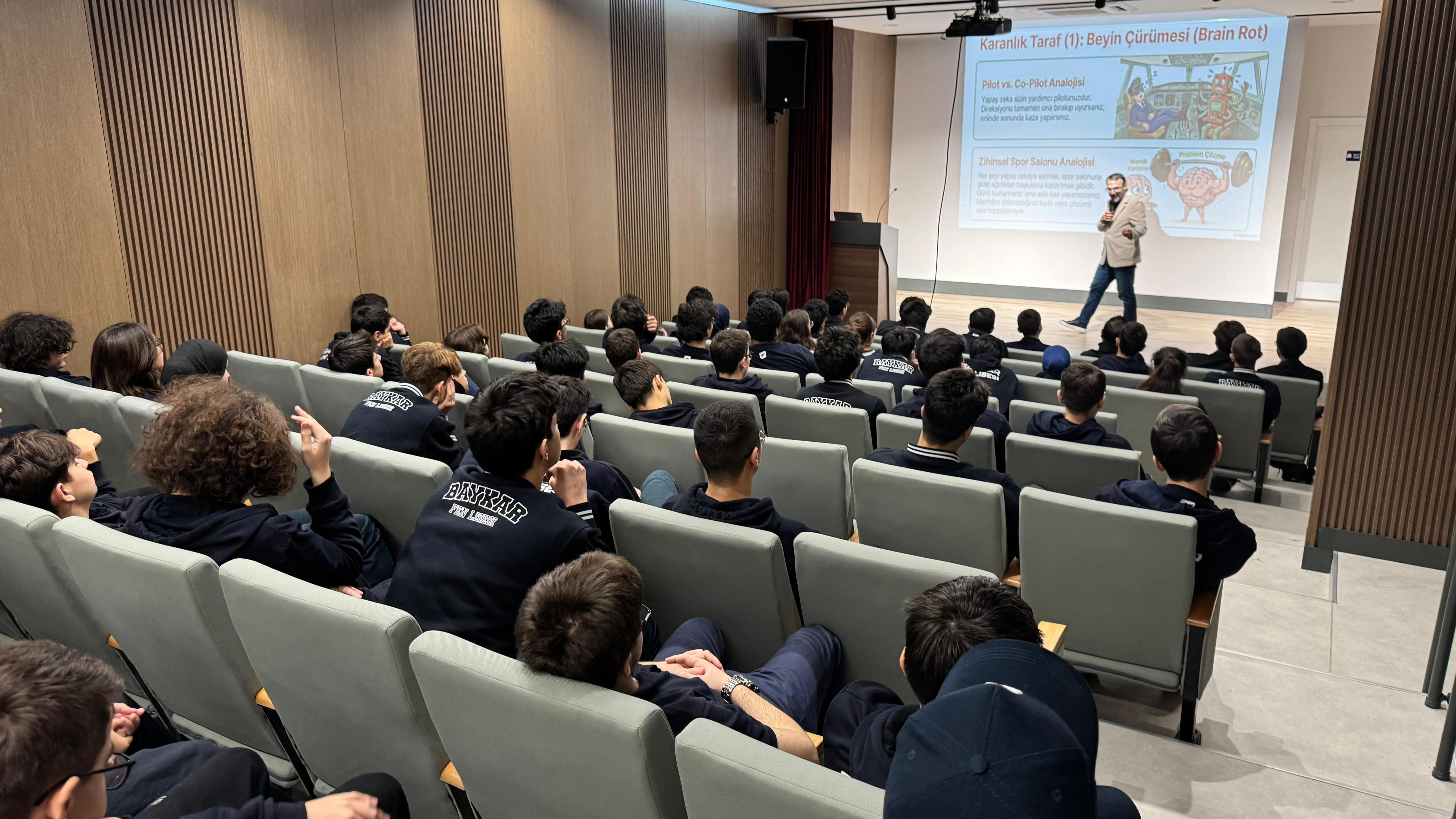 <strong>Sözün İzinde Bilim Söyleşileri Devam Ediyor!</strong><br />
&nbsp;